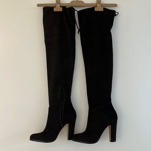 BN: Vince Camuto Black Stretch Microsuede Tall Heeled Boots Size 5.5